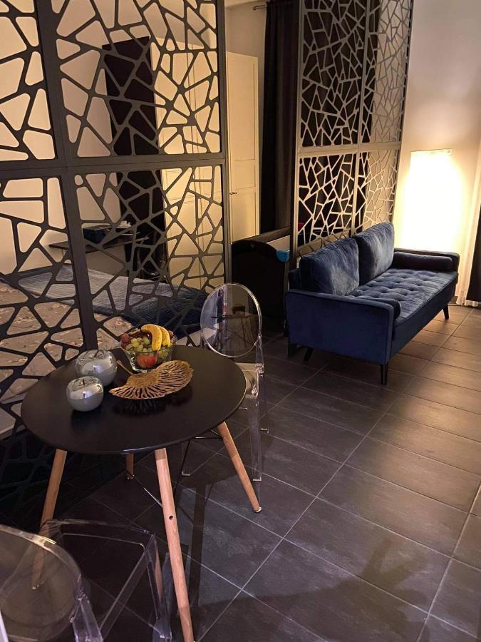 Stylisches 2-Zimmer Design-Apartment An Der U1 Favoritenstrasse Apartment Vienna